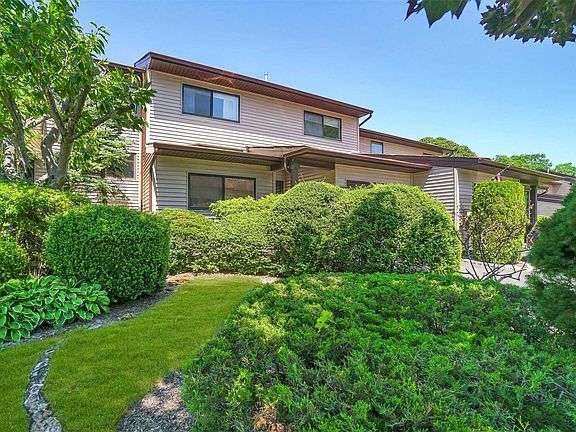 5th image of 58 Northgate Cir