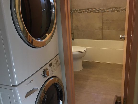 3rd image of 300 Oxford Way #300