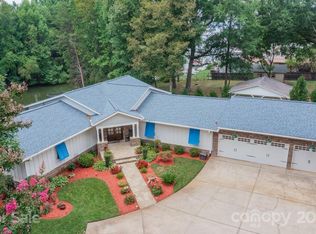 19533 Bustle Rd, Cornelius, NC 28031