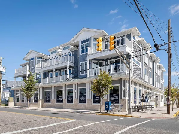 8515 Landis Ave #302, Sea Isle City, NJ 08243