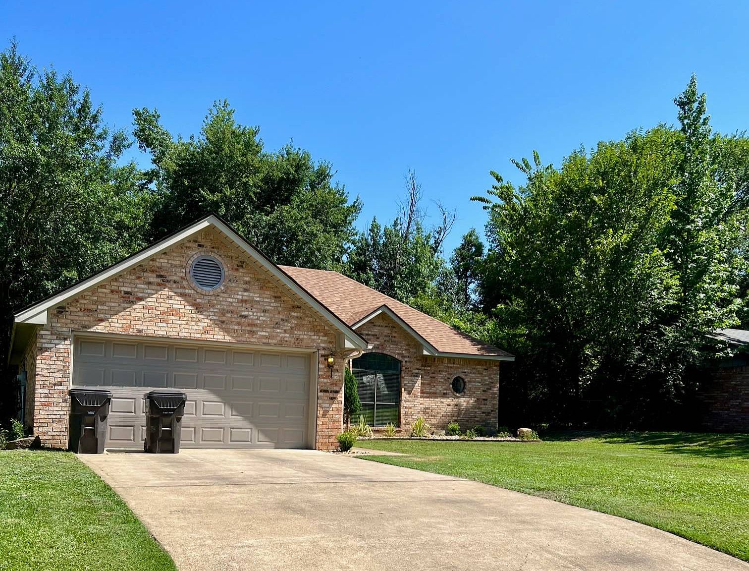 1322 SE Quincy St, Idabel, OK 74745 MLS 11187940 Zillow