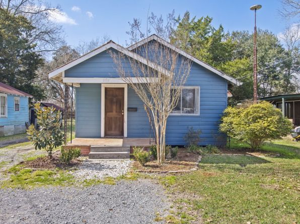209 Camp St