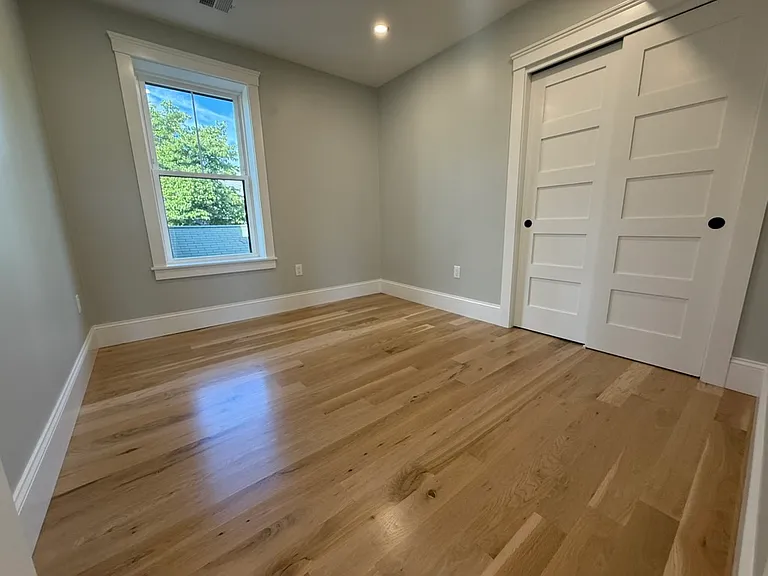 95 Grant St #2 — Photo 9