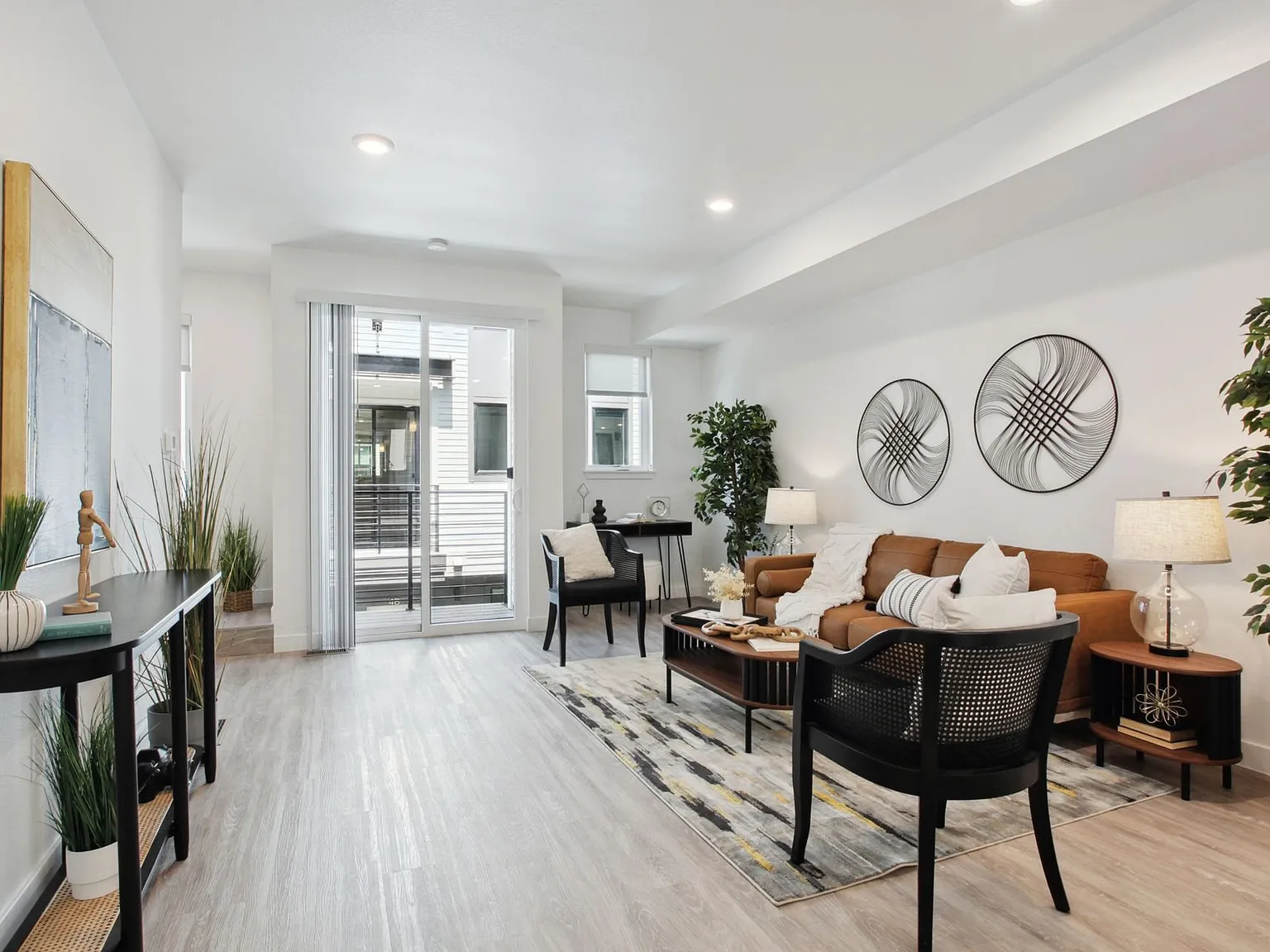 Central Park Townhomes — Photo 4