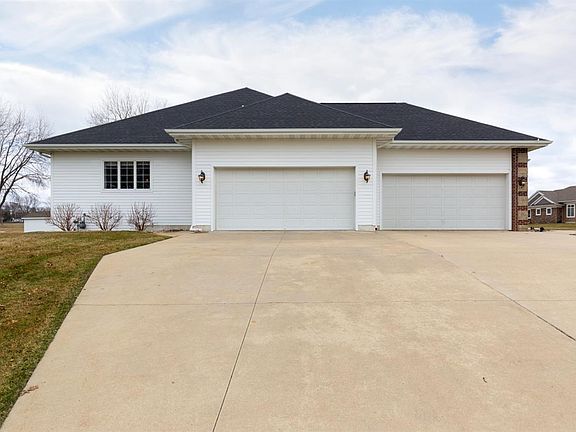 2nd image of 1628 Valley High Dr