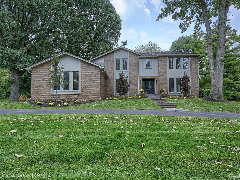 1st image of 2980 Woodcreek Way