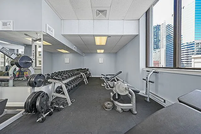 405 N Wabash Ave #502 — Photo 12