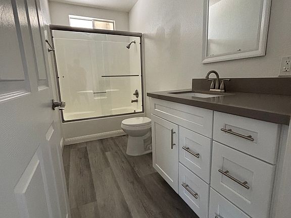 5th image of 145 W Grove St APT N