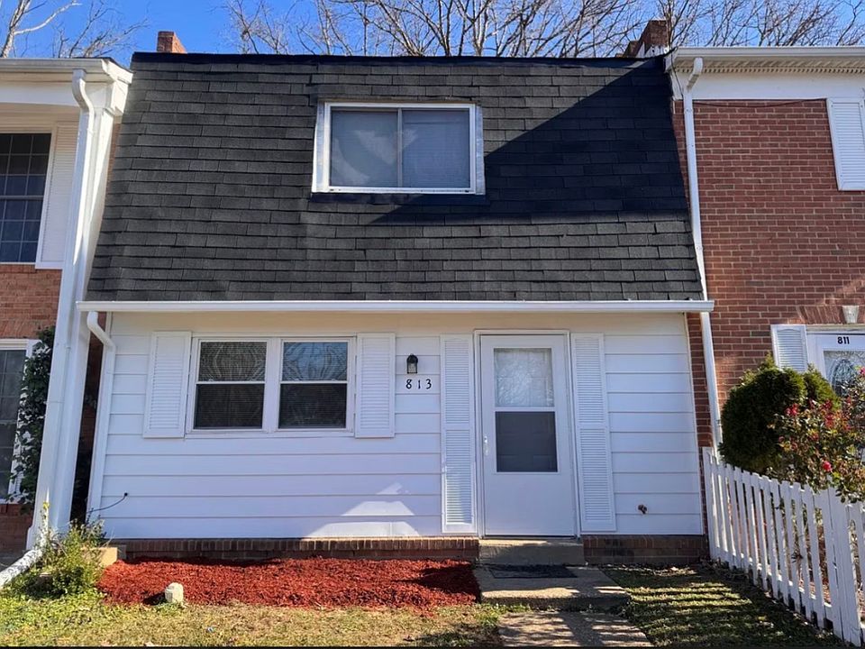 1st image of 813 Atkins Ln