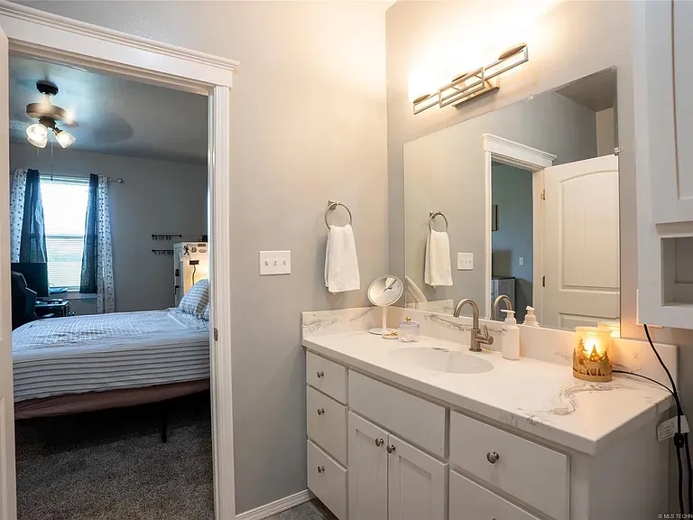 14505 S Deer Creek Rd #B — Photo 14