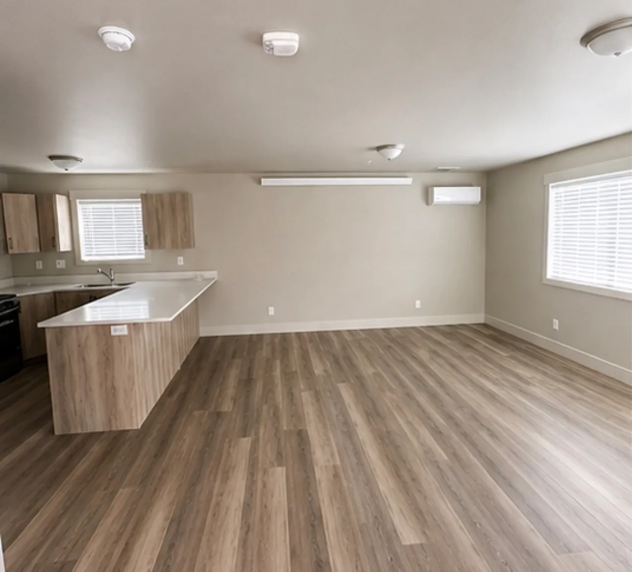 3 bed, 1178 sqft, $1,400 — Photo 1
