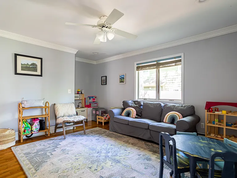 2300 Pine Tree Rd — Photo 43
