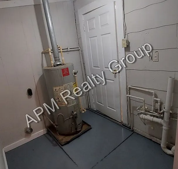 1512 Malinda Rd — Photo 12