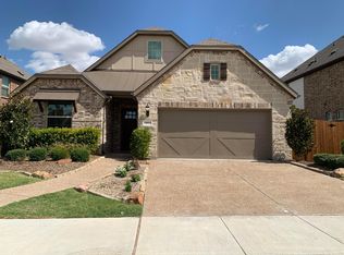 12653 Viewpoint Ln, Fort Worth, TX 76028