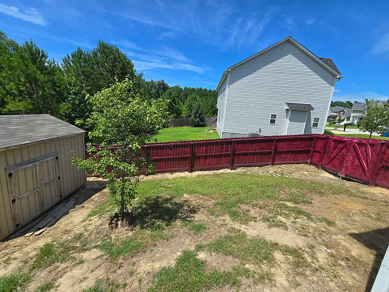 1601 Mount Rainer Dr — Photo 10