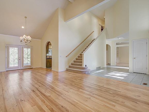 5th image of 4357 N Willow Creek Dr