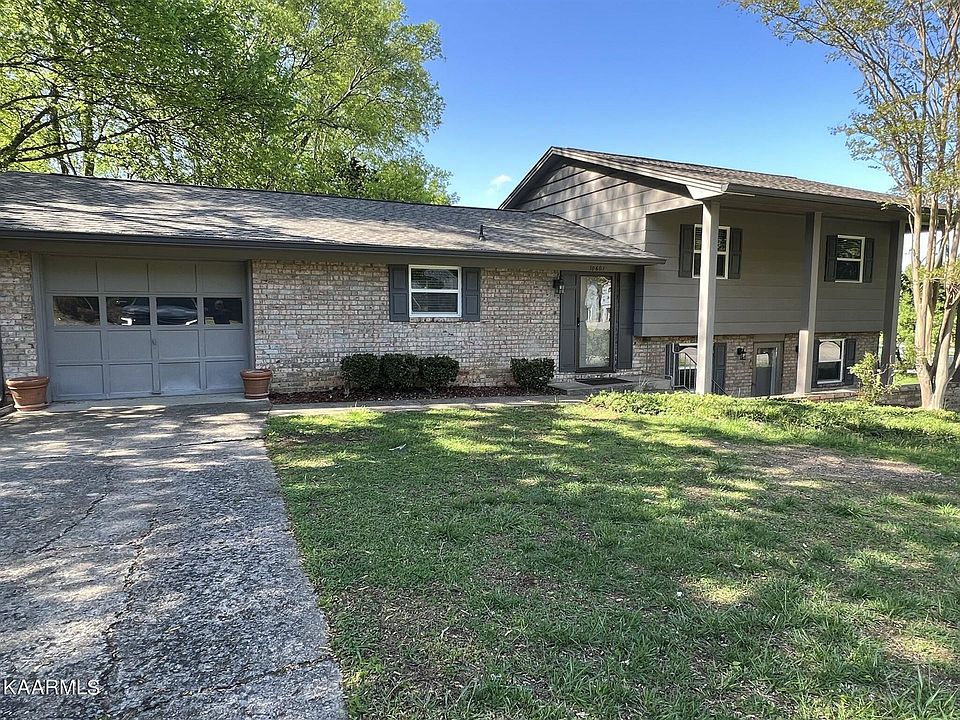 1st image of 10601 Pinedale Dr