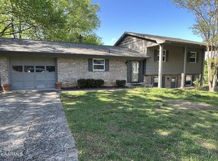 10601 Pinedale Dr, Knoxville, TN 37922