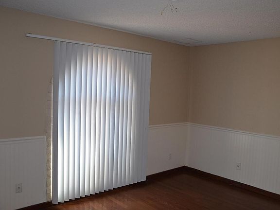 5th image of 10034 N 48th Ave