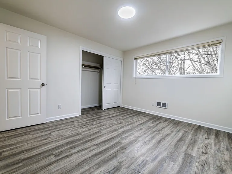 7060 Lincoln Park Way SW — Photo 5