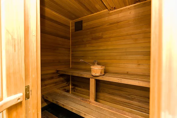 Rented by Nooklyn NYC LLC | media 76