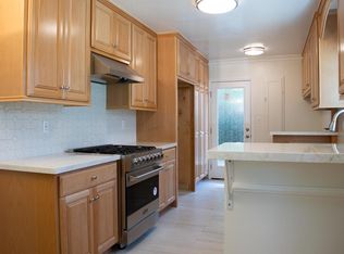 15480 Friar St, Van Nuys, CA 91411