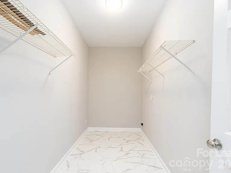 5238 Downing Creek Dr — Photo 20