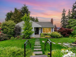 7400 52nd Ave NE, Seattle, WA 98115