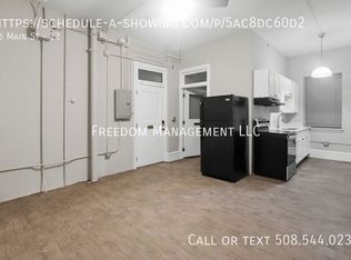 45 Arnold St APT 12, Woonsocket, RI 02895