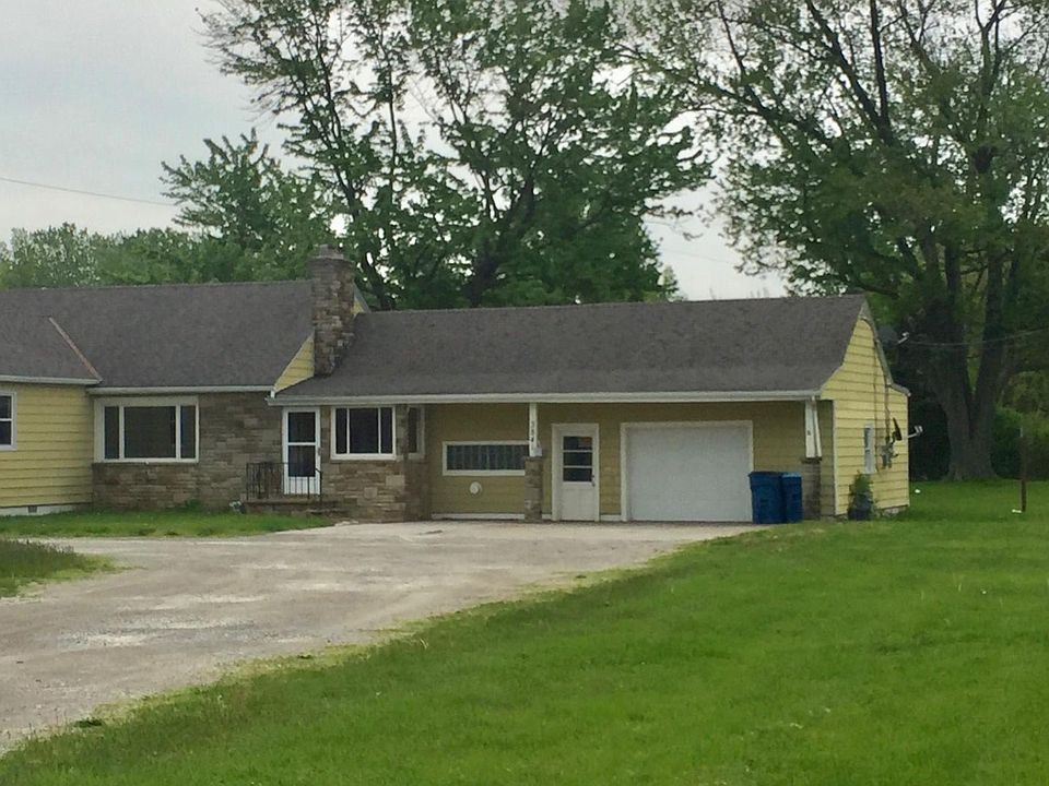 1st image of 3841 W Erie Ave