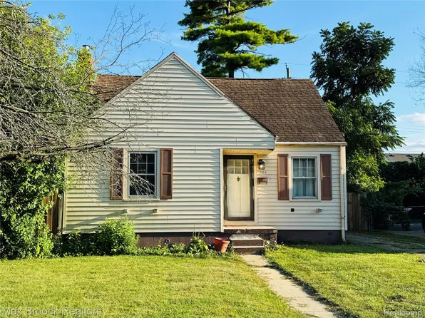 384 E Chesterfield St, Ferndale, MI 48220