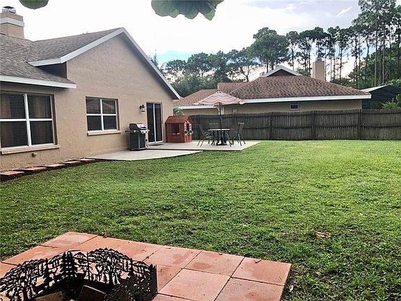 3rd image of 2032 Wood Hollow Ln