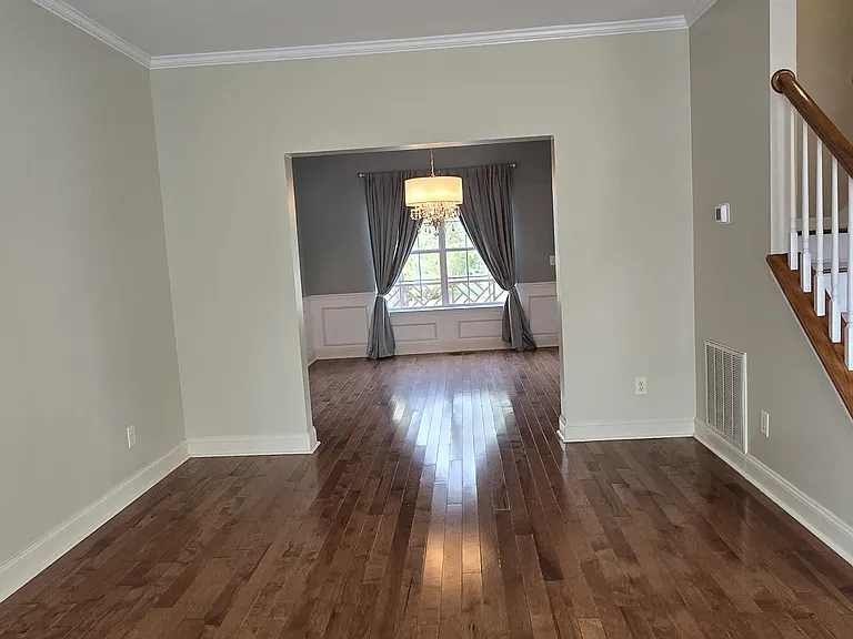 1207 Kelly Ct — Photo 7