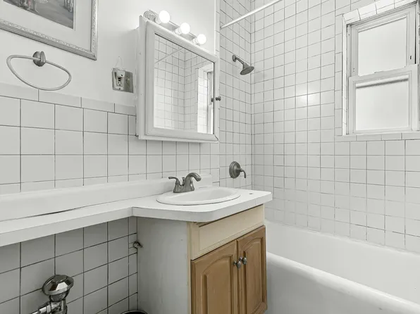 45-14 43rd Street 2D image 5 of 5