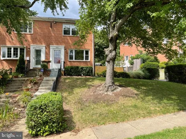 4221 Vermont Ave, Alexandria, VA 22304