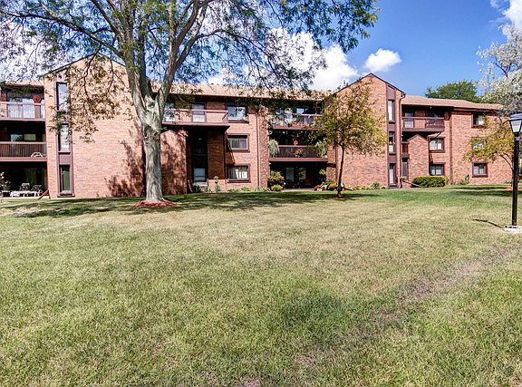 2nd image of 2929 Sunnyside Dr APT A302