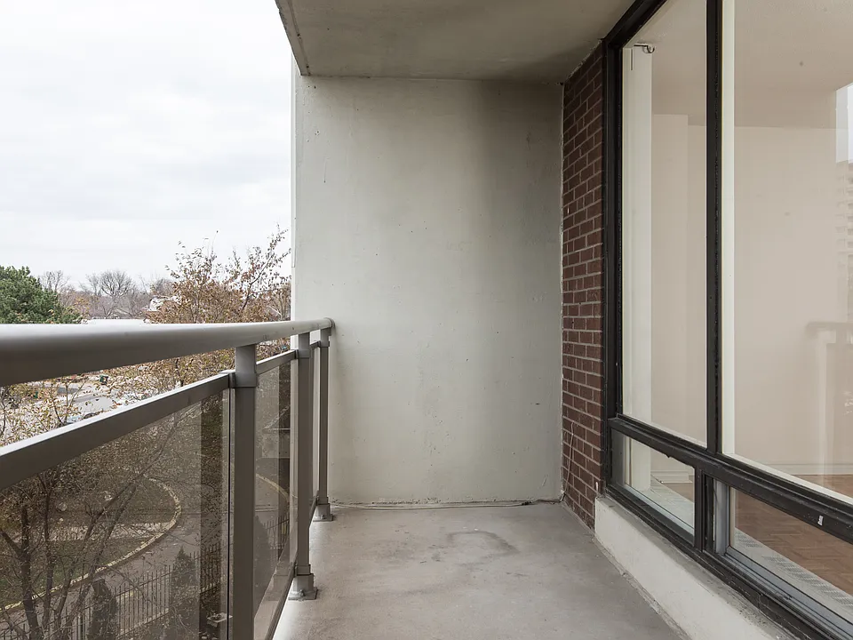 65 Halsey Ave