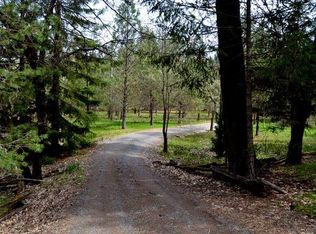 400 Ewe Creek Rd, Grants Pass, OR 97526