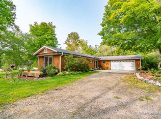 205 Meadow Ln, Hastings, MI