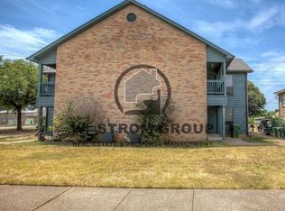 803 Treadwell Ct, Hurst, TX 76053