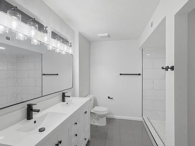 3602 Storm Creek Dr — Photo 18