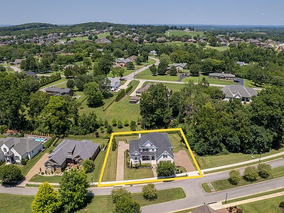 5th image of 159 Hamilton Springs Blvd