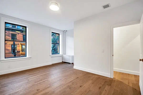 Rented by Corcoran | media 12