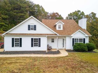 3121 Thorn Bush Dr, Gainesville, GA 30507