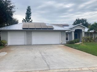 1596 23rd Pl SW, Vero Beach, FL 32962