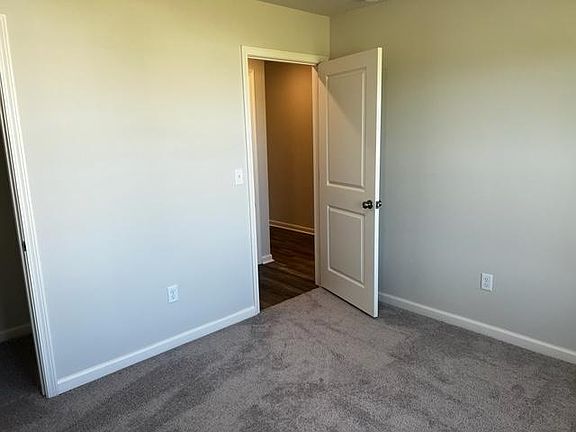4th image of 5590 Lexa Ln
