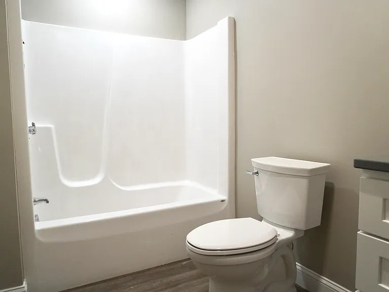 375 Lincoln St #2 — Photo 10