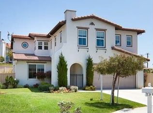 2635 E Catalina Dr, Long Beach, CA 90755