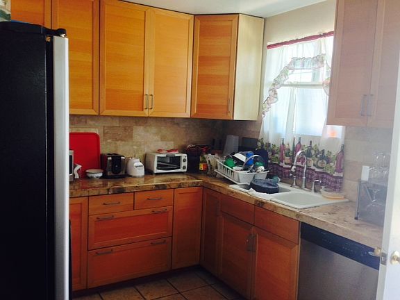 2nd image of 12249 211th St