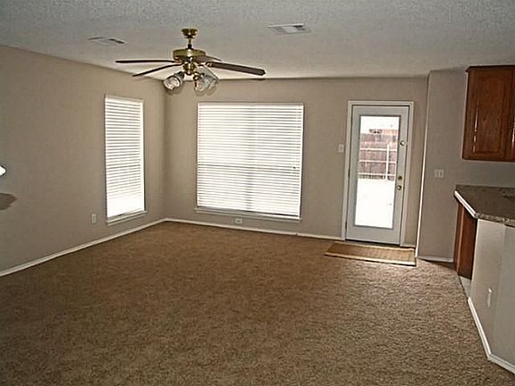 5th image of 4206 Evinrude Dr